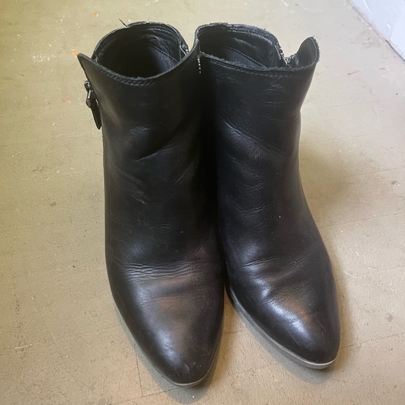 Judy Frye Bootie - Picture 4 of 4